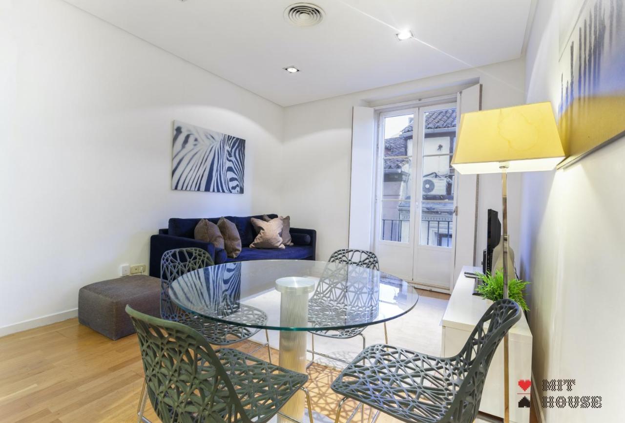 Mit House Puerta Del Sol III En Madrid Apartamento Exterior foto