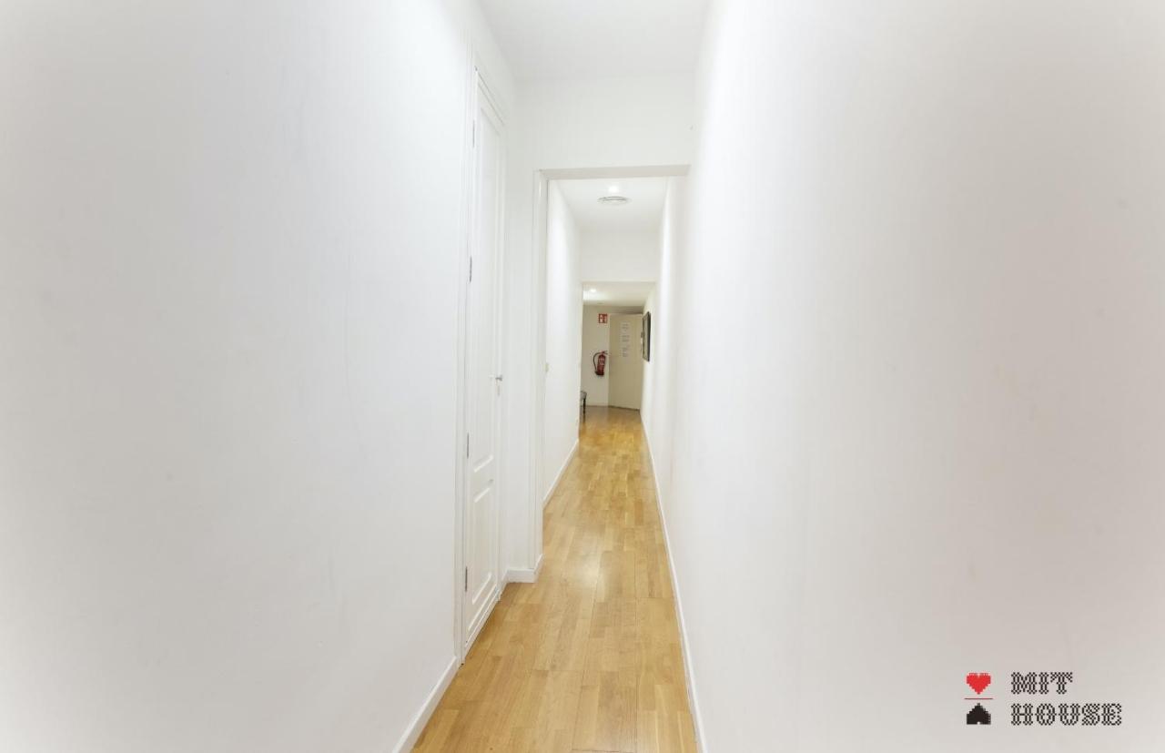 Mit House Puerta Del Sol III En Madrid Apartamento Exterior foto